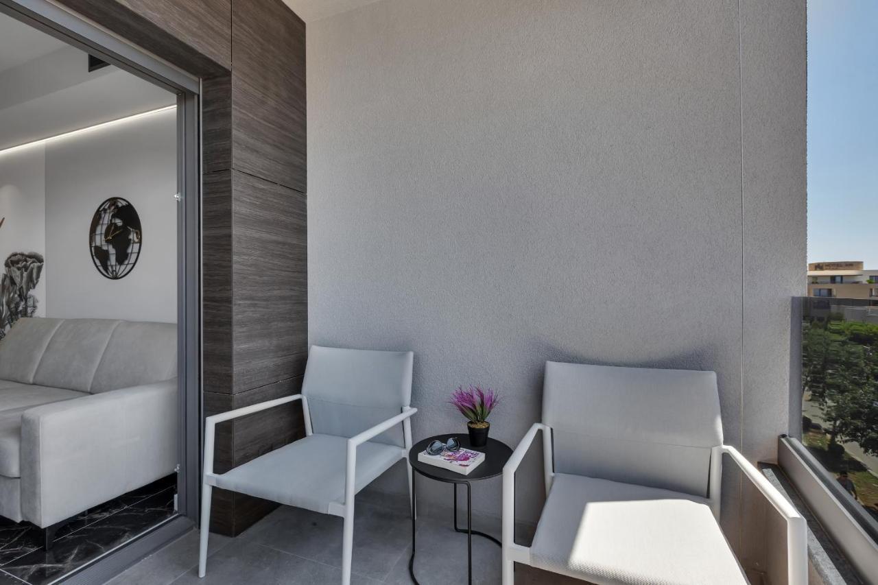 Lux Apartment Dolce Vita - Private Hottub Makarska Exterior photo