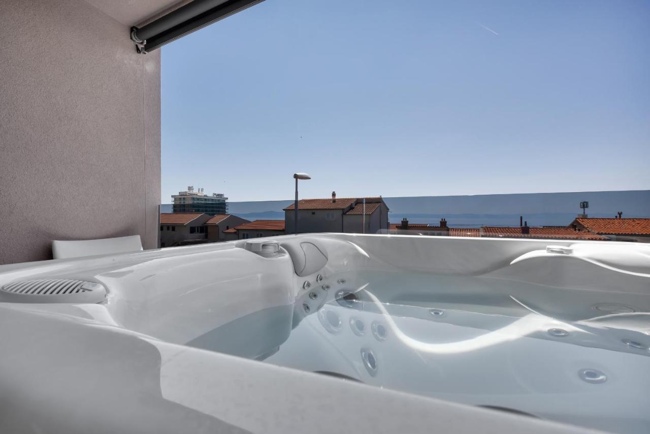 Lux Apartment Dolce Vita - Private Hottub Makarska Exterior photo
