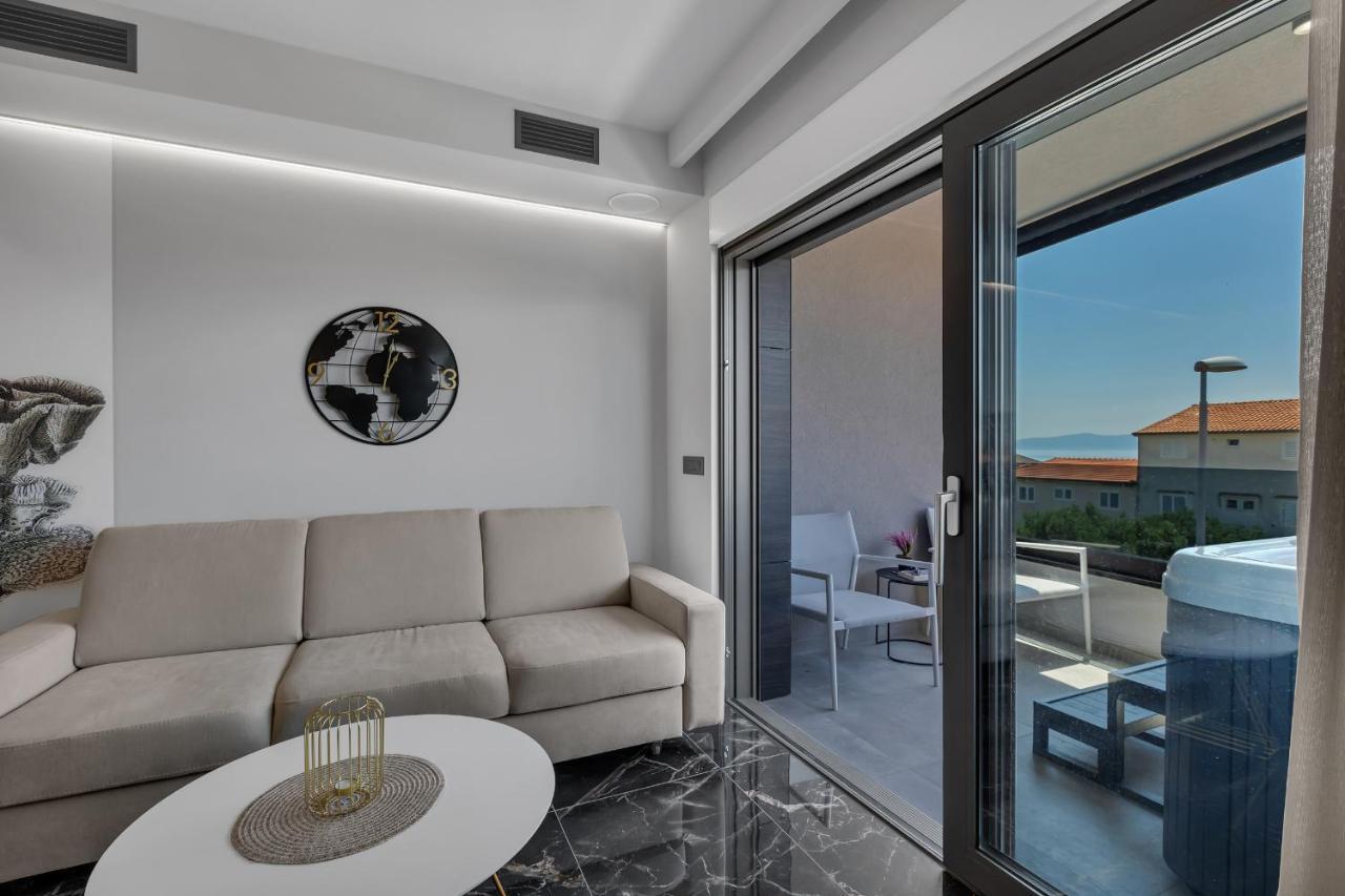 Lux Apartment Dolce Vita - Private Hottub Makarska Exterior photo