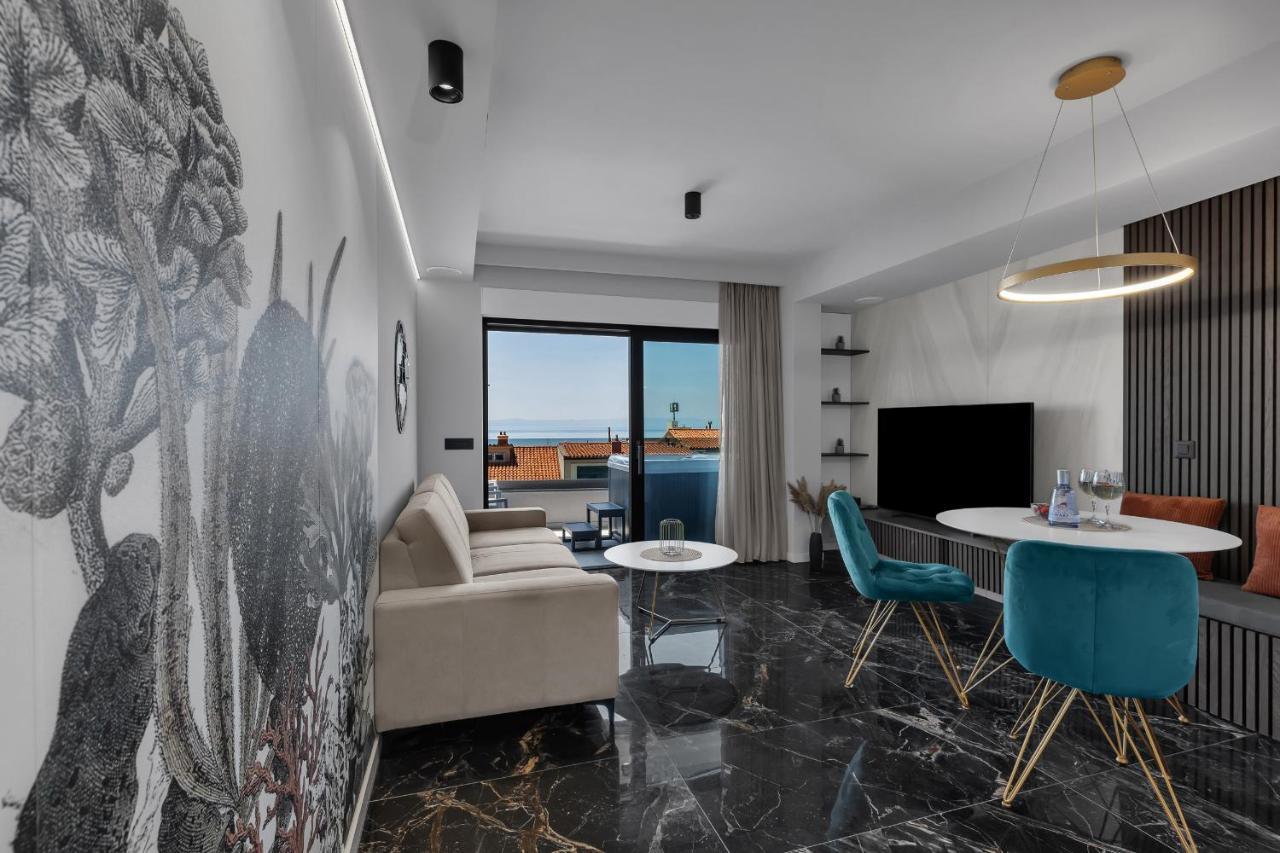 Lux Apartment Dolce Vita - Private Hottub Makarska Exterior photo